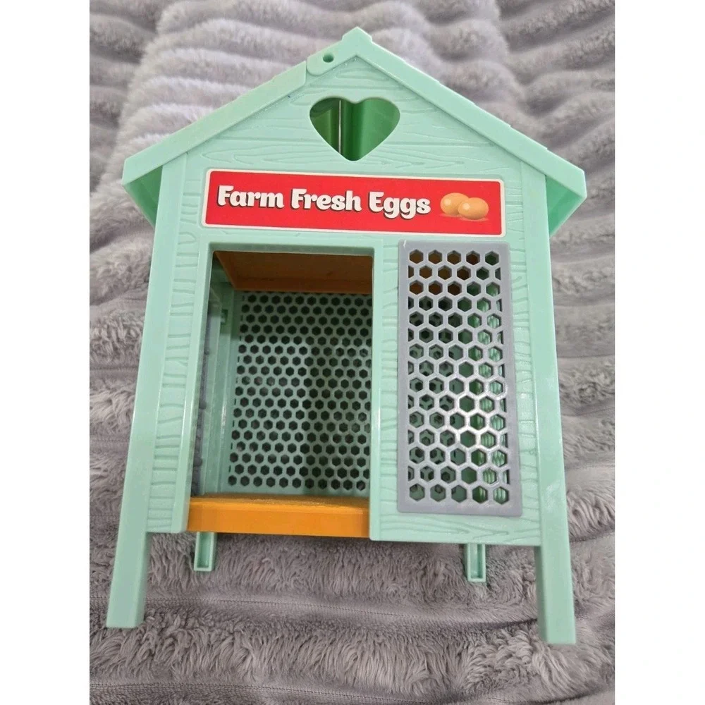 My Life As Farm To Table Chicken Coop ONLY EUC!!